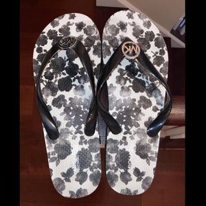 Michael Kors Size 8 Flip Flops